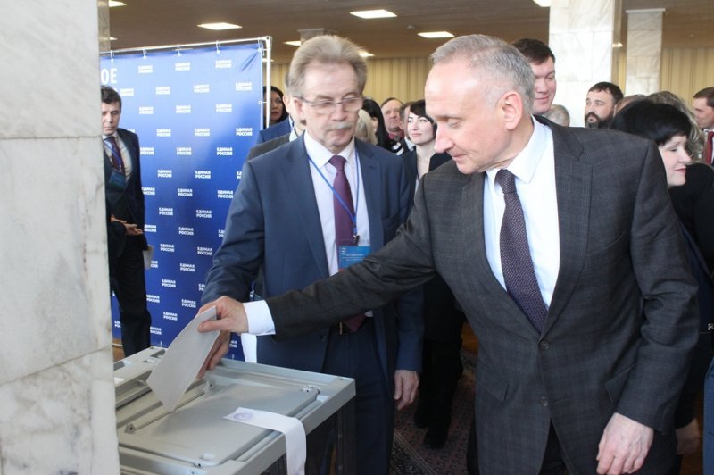 Новосибирские единороссы «взвешивают» выборы мэра