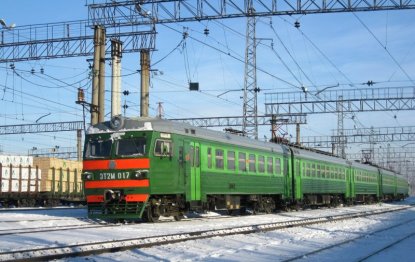 Пригородные электрички встали по пути в Новосибирск