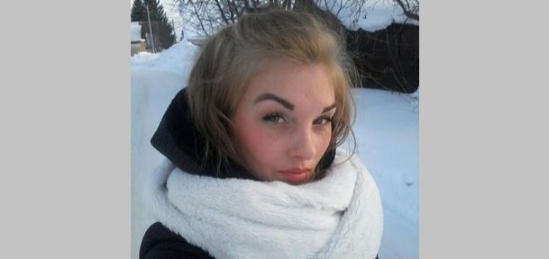 Девушка с пирсингом в носу пропала в Новосибирске