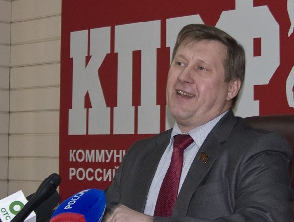 «Крым помешал Локтю выполнить предвыборные обещания»