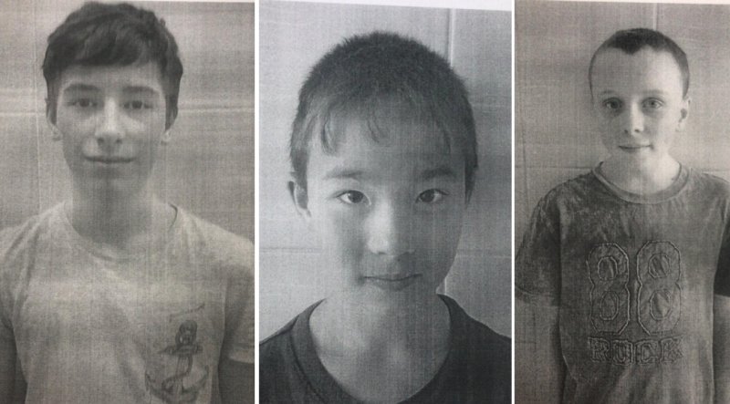 Полиция объявила в розыск трех сбежавших подростков