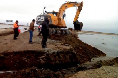 Паводок отрезал новосибирскую деревню от большой земли