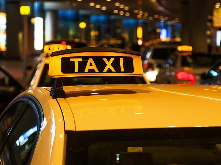 Современное такси обсудили на транспортном форуме