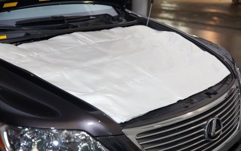 Работник склада украл автомобильные одеяла на 180 тысяч