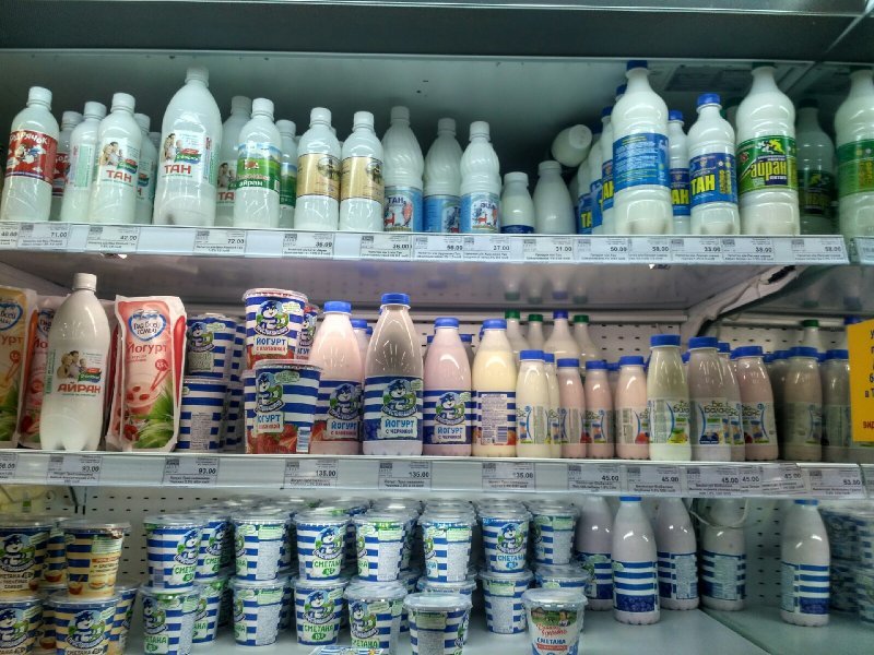 Молоко (без) заменителей: магазины переписывают ценники