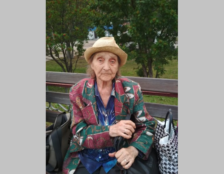Пенсионерка в соломенной шляпе пропала в Новосибирске