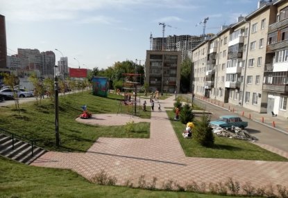 Сквер с камерами наблюдения и wi-fi открыли в Новосибирске