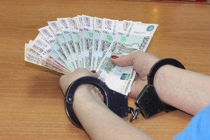35 чиновников нарушили антикоррупционное законодательство