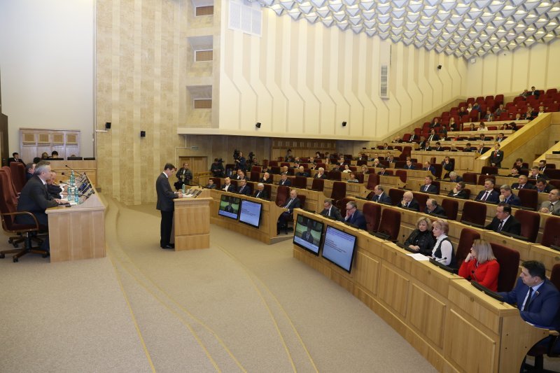 Депутаты Заксобрания приняли увеличенный бюджет региона