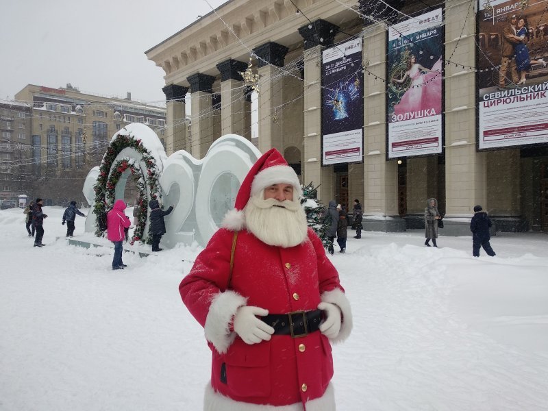 Санта-Клаус посетил новосибирский «детородный» каток