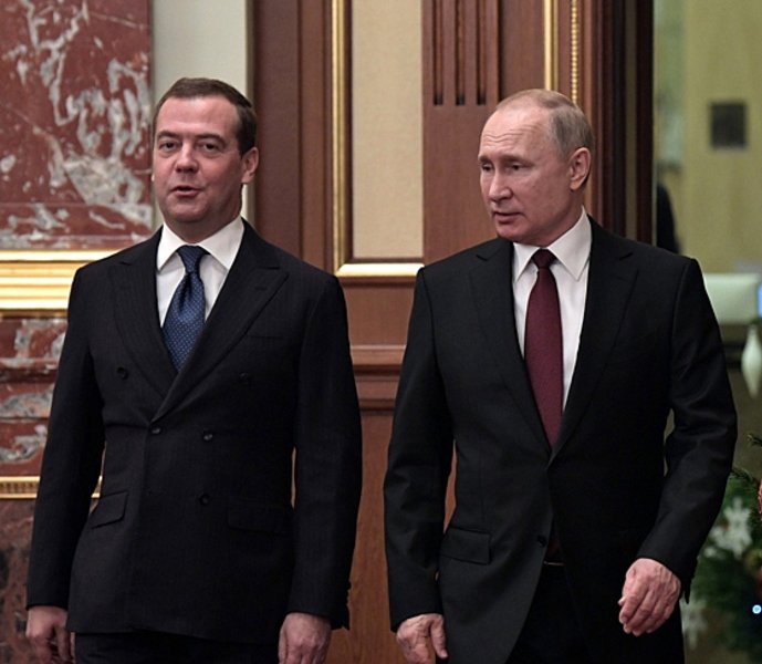 Названа зарплата Медведева на посту в Совбезе