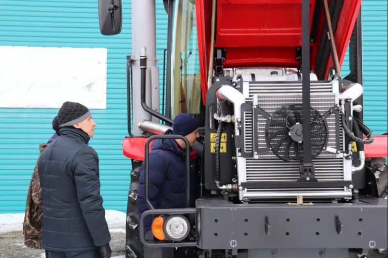 Тракторы на автопилоте выйдут в поля Новосибирской области