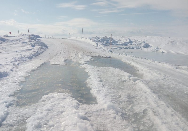 Лед тронулся: все переправы закрыли из-за потепления