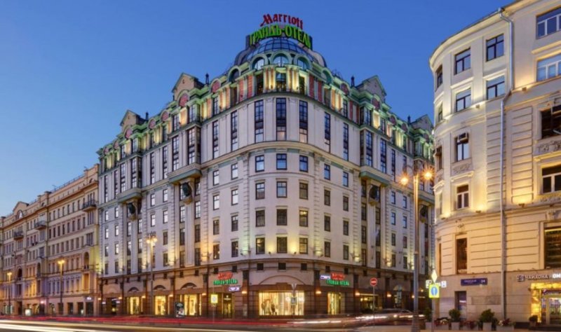 Marriott и Hilton готовы отдать под госпитали для больных в столице