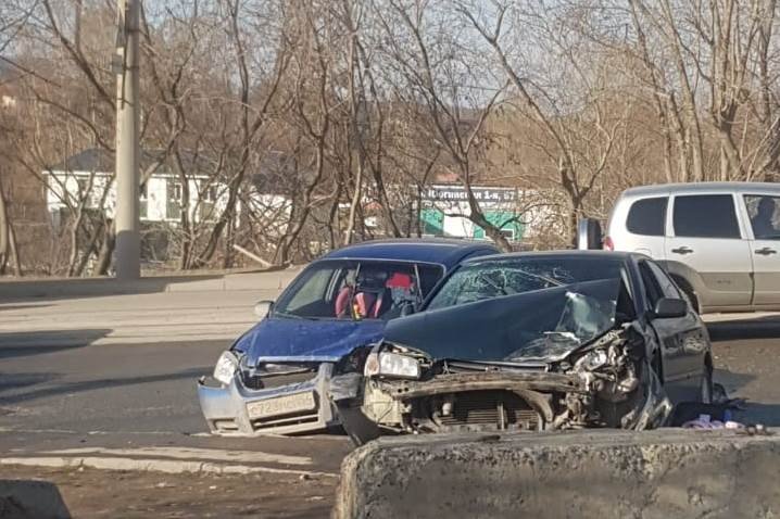 Две маленькие девочки получили сотрясение мозга в ДТП 