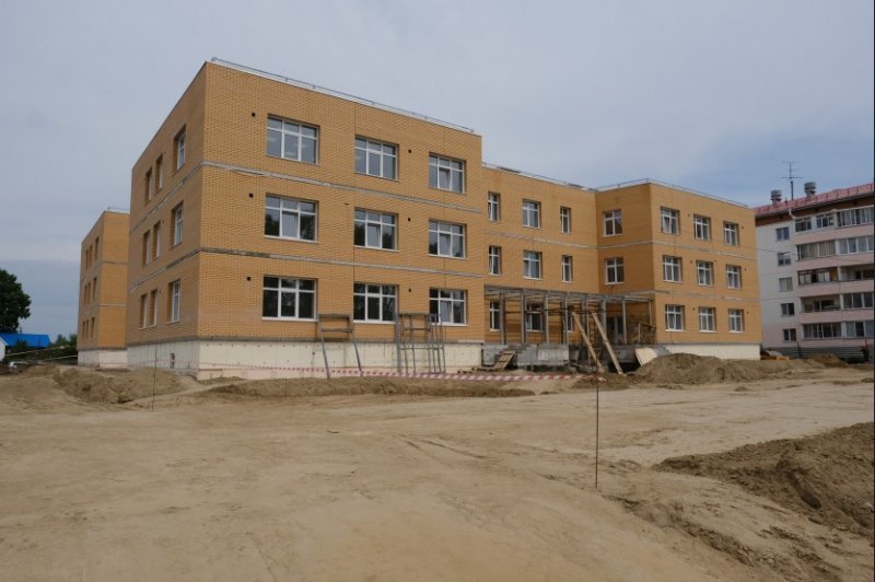 Андрей Травников: 20 детских садов и пять школ появятся в регионе в рамках нацпроектов