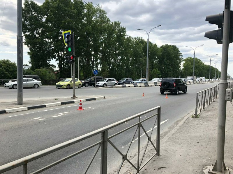 Девятилетнего ребёнка сбил водитель «Нивы» на Мочищенском шоссе 
