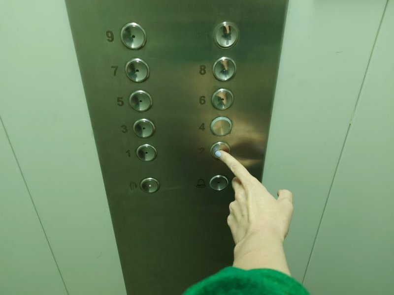 Порядка 90 лифтов заменят в многоквартирных домах по всей области в этом году