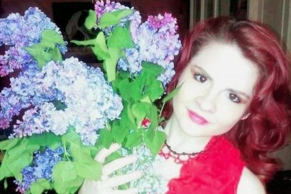 «Она кинула меня еще в детстве»: дизайнер из Узбекистана ищет в России свою мать