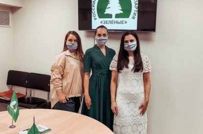 Оперная дива, эколог и депутат: «Зелёные» высадят в Заксобрании женский десант