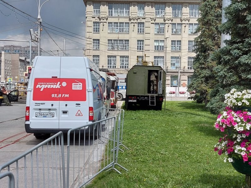 «Пешком тоже нельзя»: закрытый парад Победы-2020  отрепетировали в Новосибирске 