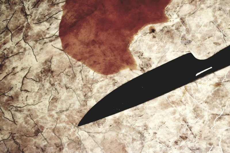 «Она сама на нож упала!»: Жительница Здвинского района не хотела признаваться в убийстве матери
