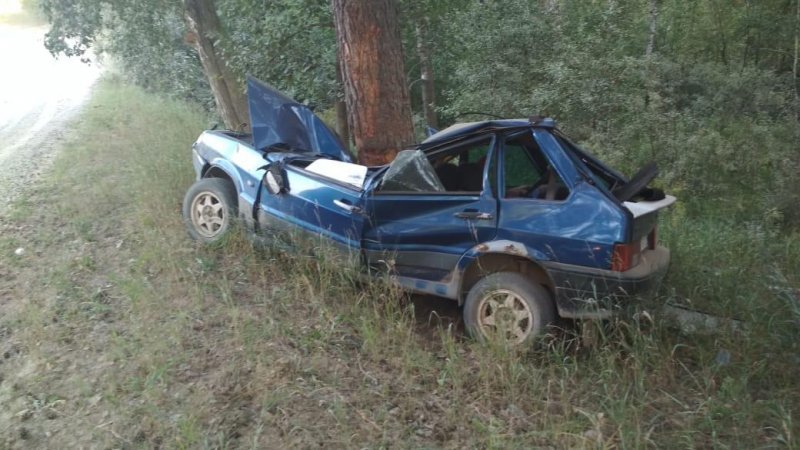 Два автомобиля с подростками разбились за субботу в Новосибирской области