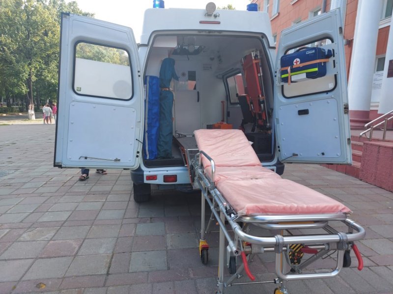 Прокуроры вернули в больницу Чистоозерного района карету скорой помощи