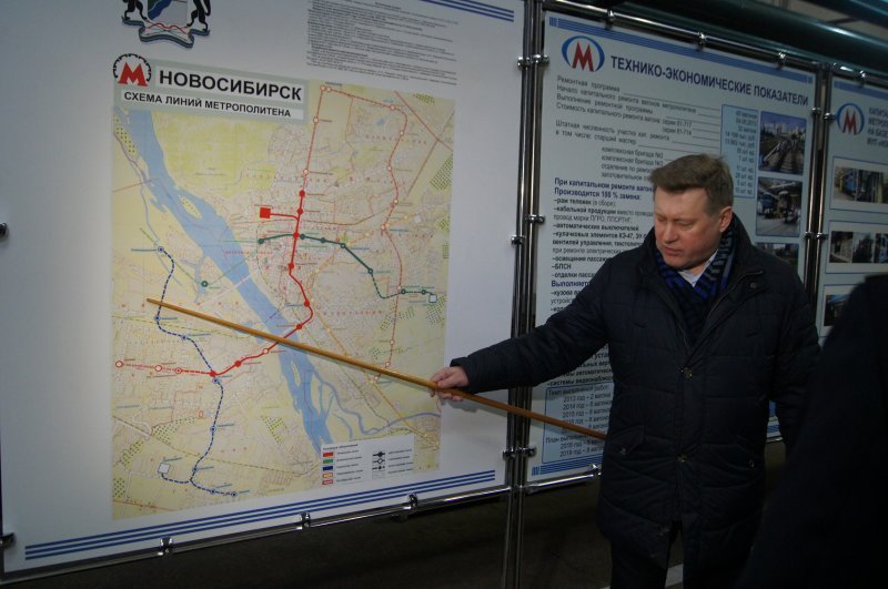 Локоть помечтал о продолжении строительства Дзержинской линии метро