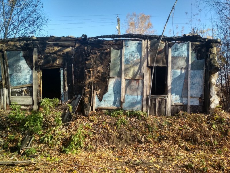 Разозлившийся мужчина из Новосибирска поджег дом своего соседа