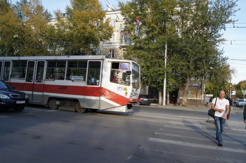 Новосибирск получит из Москвы десять подержанных трамваев