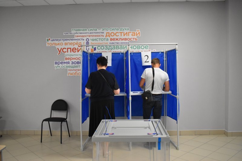 ЛДПР обнаружила на досрочном голосовании избирателей 