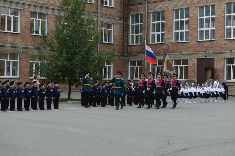 «Учатся дома»: два класса в Сибирском кадетском корпусе ушли на карантин 