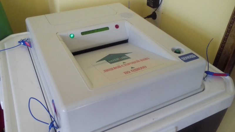 На избирательном участке в Новосибирске признались в незаконной выдаче бюллетеней во время голосования