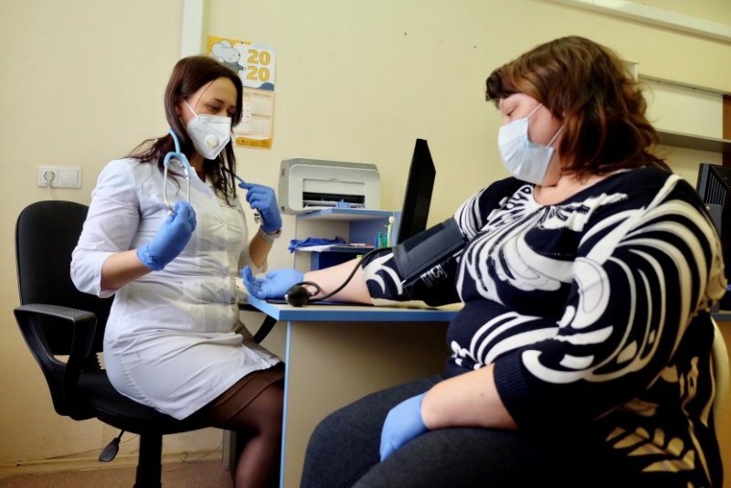 В Новосибирске началась вакцинация от коронавируса 