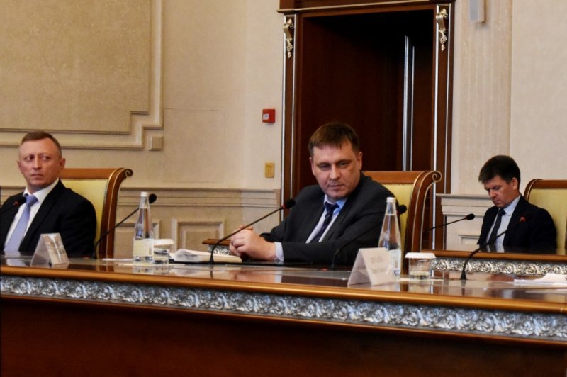 Министр образования Новосибирской области назвал основные ограничения в работе совместителей