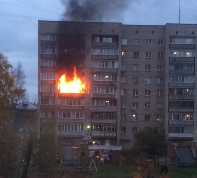 В пожаре на улице Гоголя пострадали люди