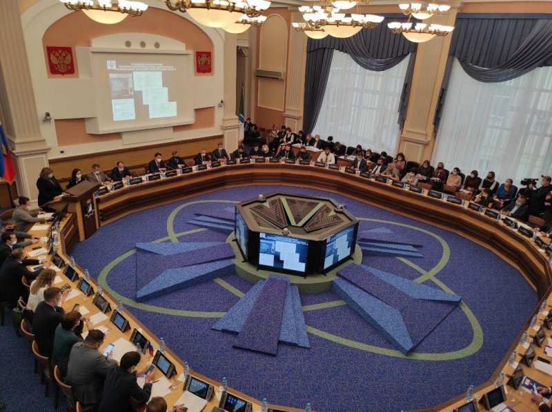 Горсовет обновил бюджет Новосибирска и сократил расходы на муниципальный долг