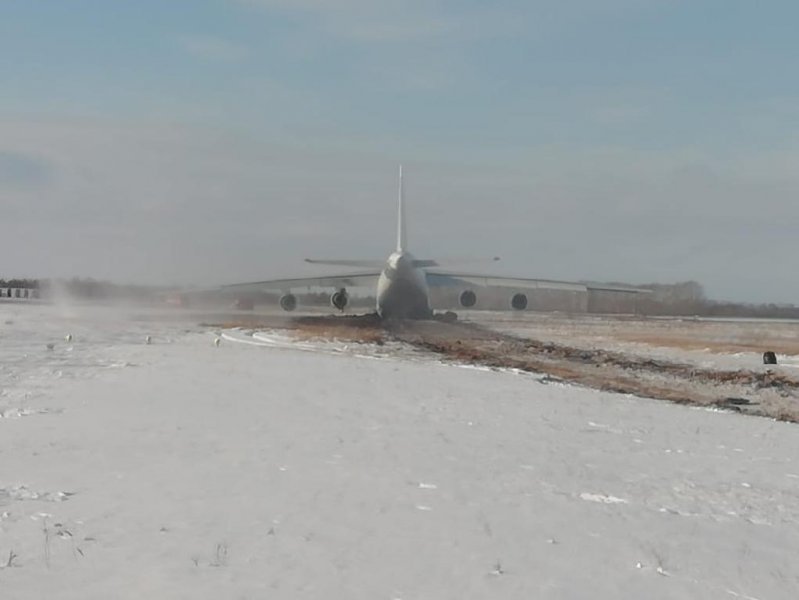 Отказавшие двигатели и аппаратура в Ан-124 вынудили пилотов садиться вслепую