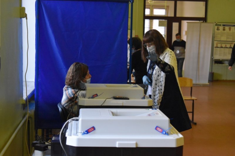 Новосибирский облизбирком заподозрили в подготовке к фальсификациям на предстоящих выборах
