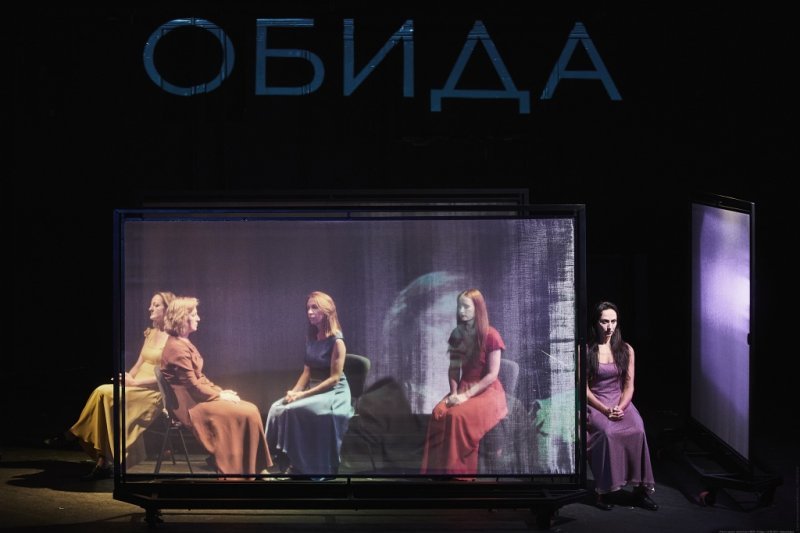 Новый «Тангейзер»? В Новосибирске отменили спектакль «Танго морген, танго пли»