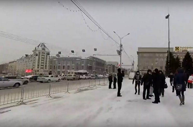 Для новосибирских протестующих приготовили автозаки