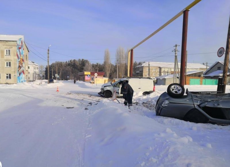 Женщина и четырехлетний ребенок пострадали в ДТП под Новосибирском