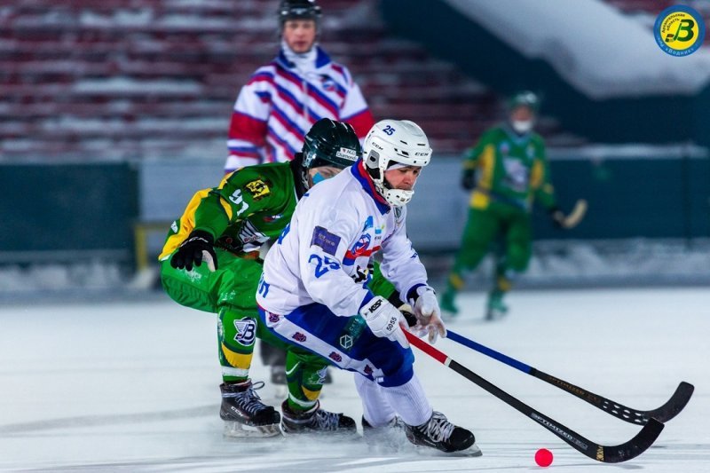 Хоккей с мячом: «Сибсельмаш» терпит крупное поражение в Архангельске