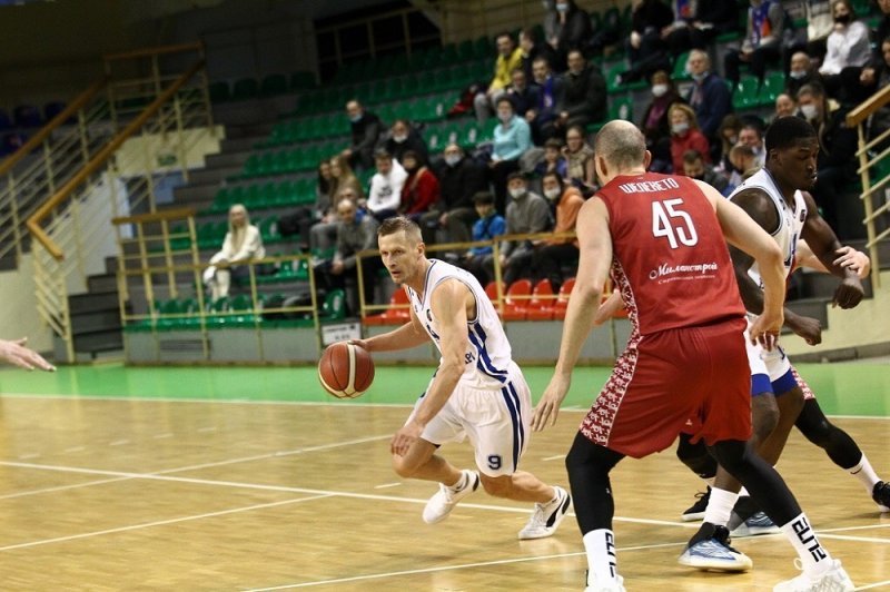 Баскетболисты «Новосибирска» одержали победу над московским МБА