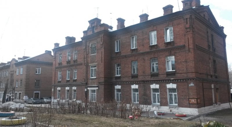 Десятки домов и медучреждение в Октябрьском районе из-за аварии остались без электричества
