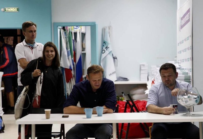 Штаб Навального в Новосибирске прекращает свою работу 
