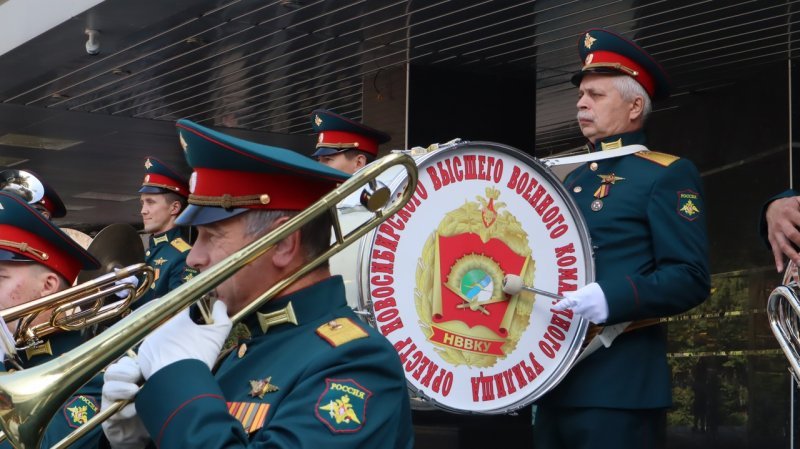 Мэрия Новосибирска вновь поменяла правила посещения парада: VIP-гости потеснят ветеранов