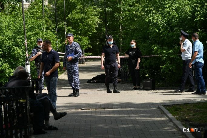 Что известно о массовом убийстве отдыхающих в Екатеринбурге 17 мая