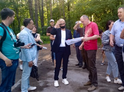 После публикации Сибкрай.ru мэрия Новосибирска обратила внимание на отрезанные от дорог дома у Заельцовского парка